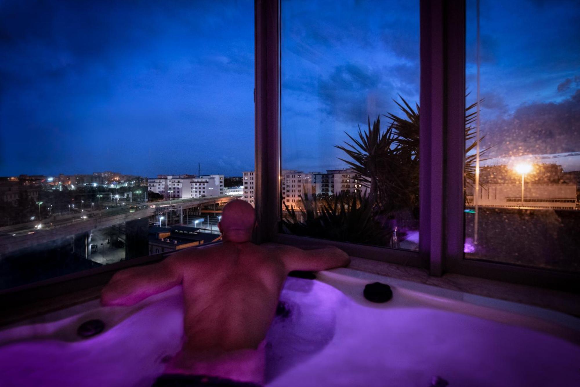 Penthouse Station Luxury Apts Le Dimore Бриндизи Екстериор снимка